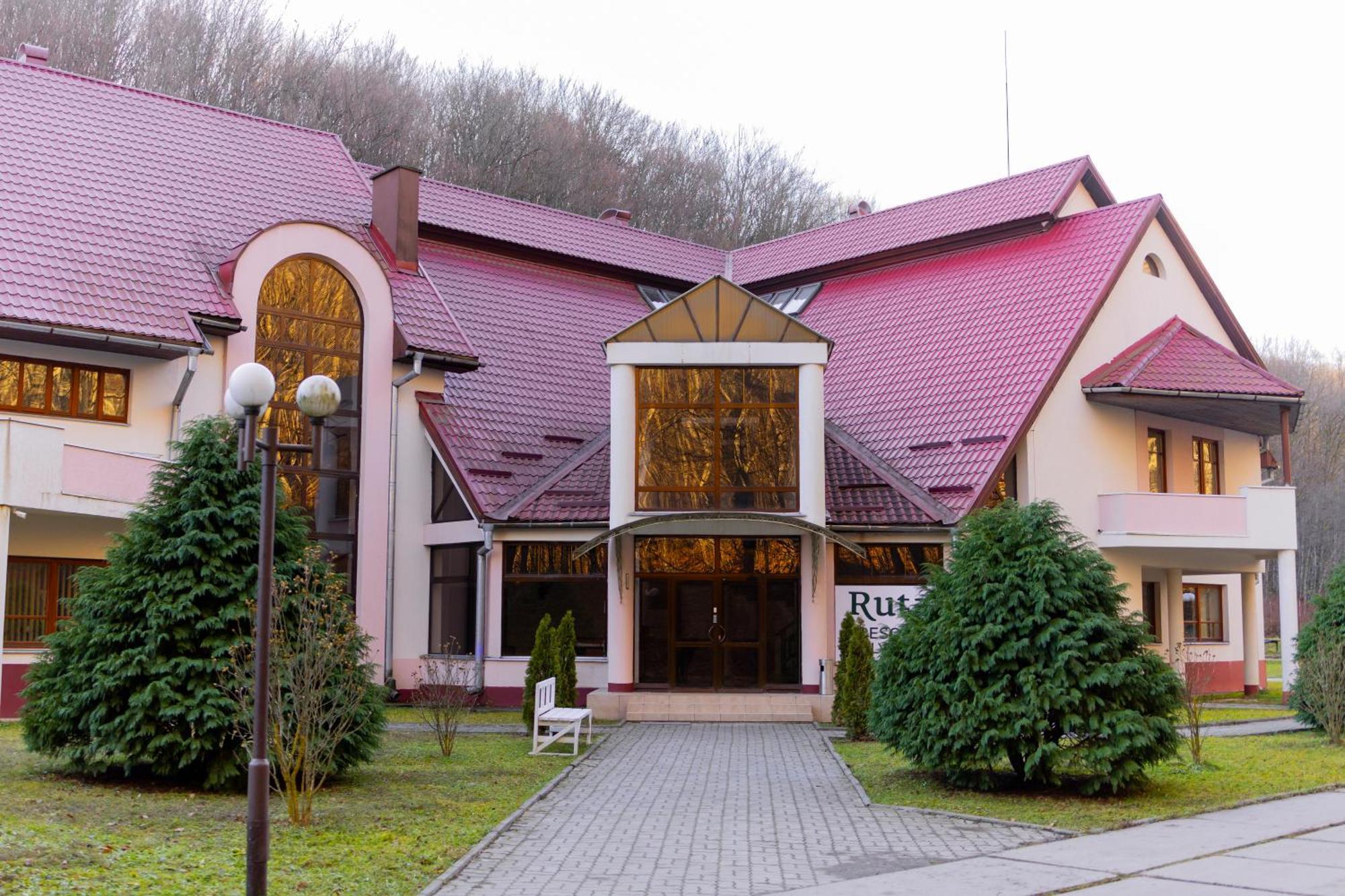 Ruta Resort Polyana Esterno foto